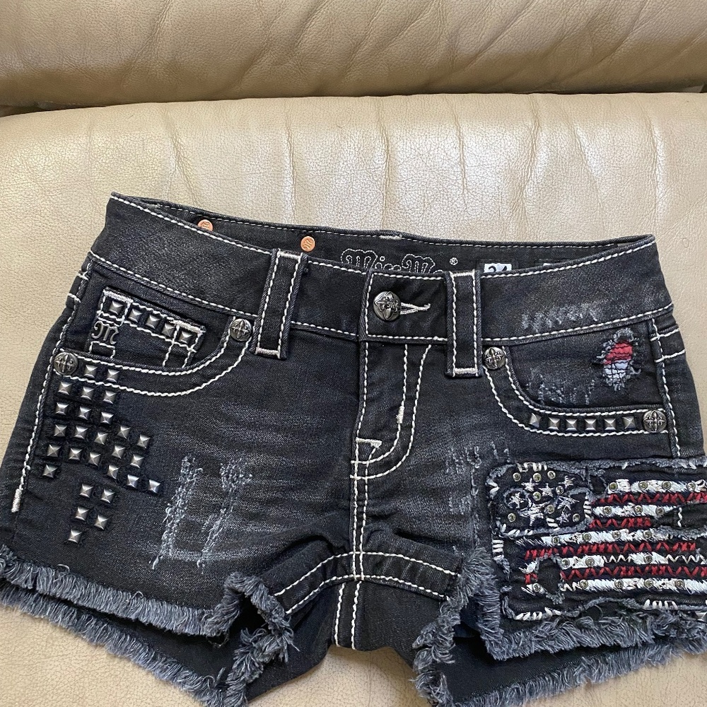 Miss Me Shorts